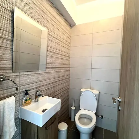Top Floor Luxury 1bedroom With Sea View In Center * Lárnaca