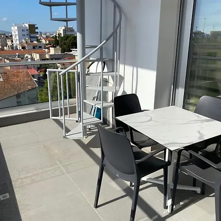 Top Floor Luxury 1bedroom With Sea View In Center Lägenhet *